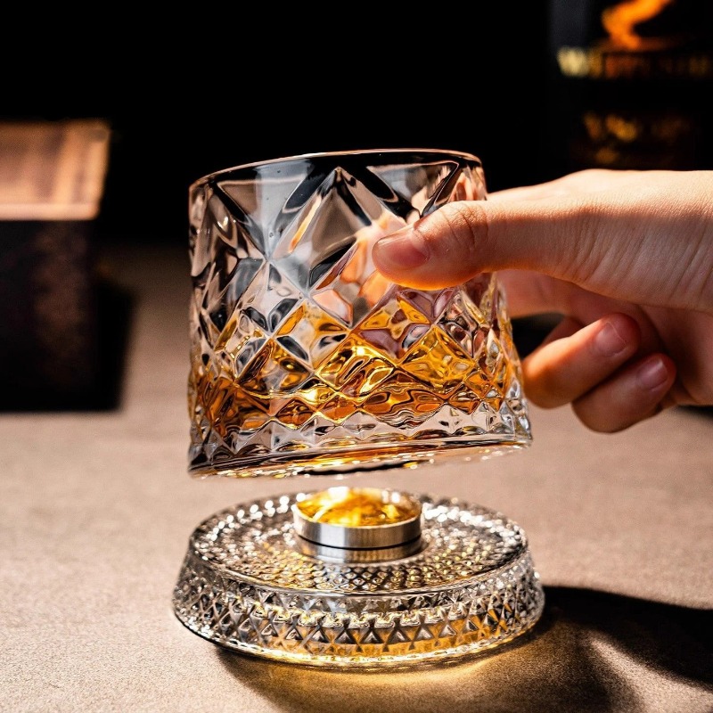 Rotating Whisky Glasses with G – Whiskey Stone Set Bewertung und Preis