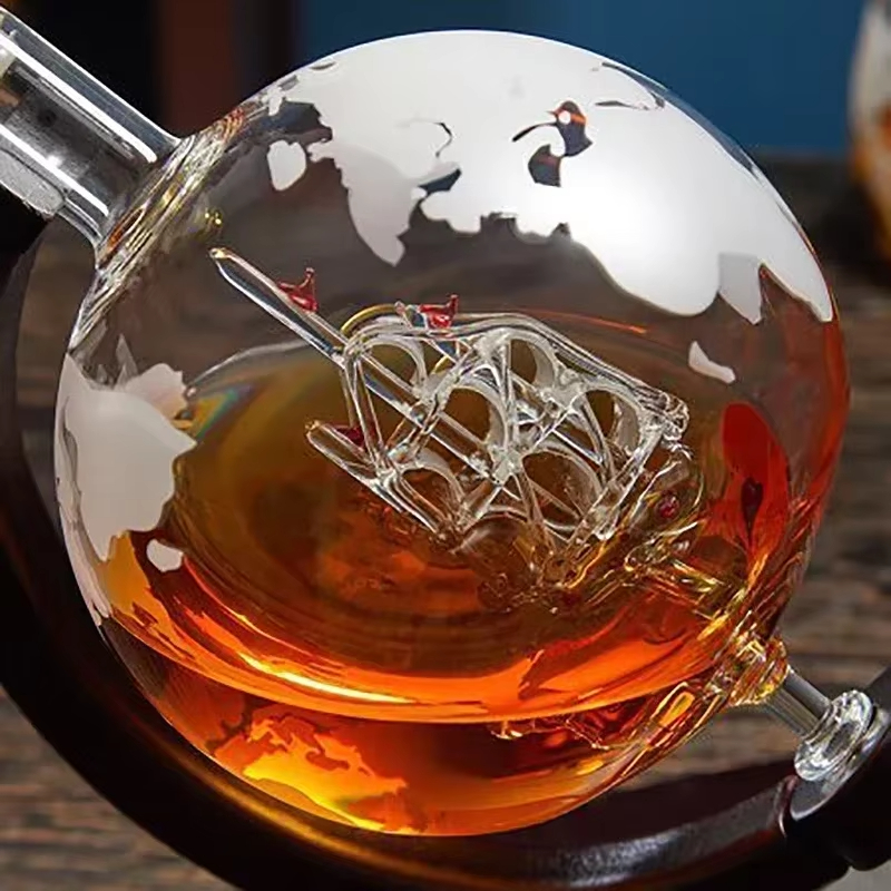 Creative Globe Decanter Set Ex – Whiskey Stone Set Bewertung und Preis