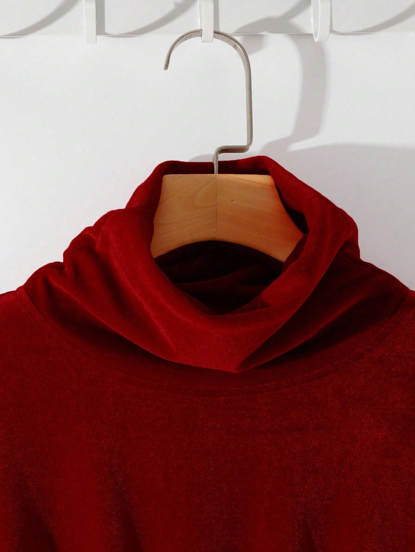 Women's Velvet High Neck Peplu – Wine & Beer Emporium Bewertung und Preis